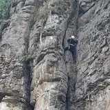 Axi